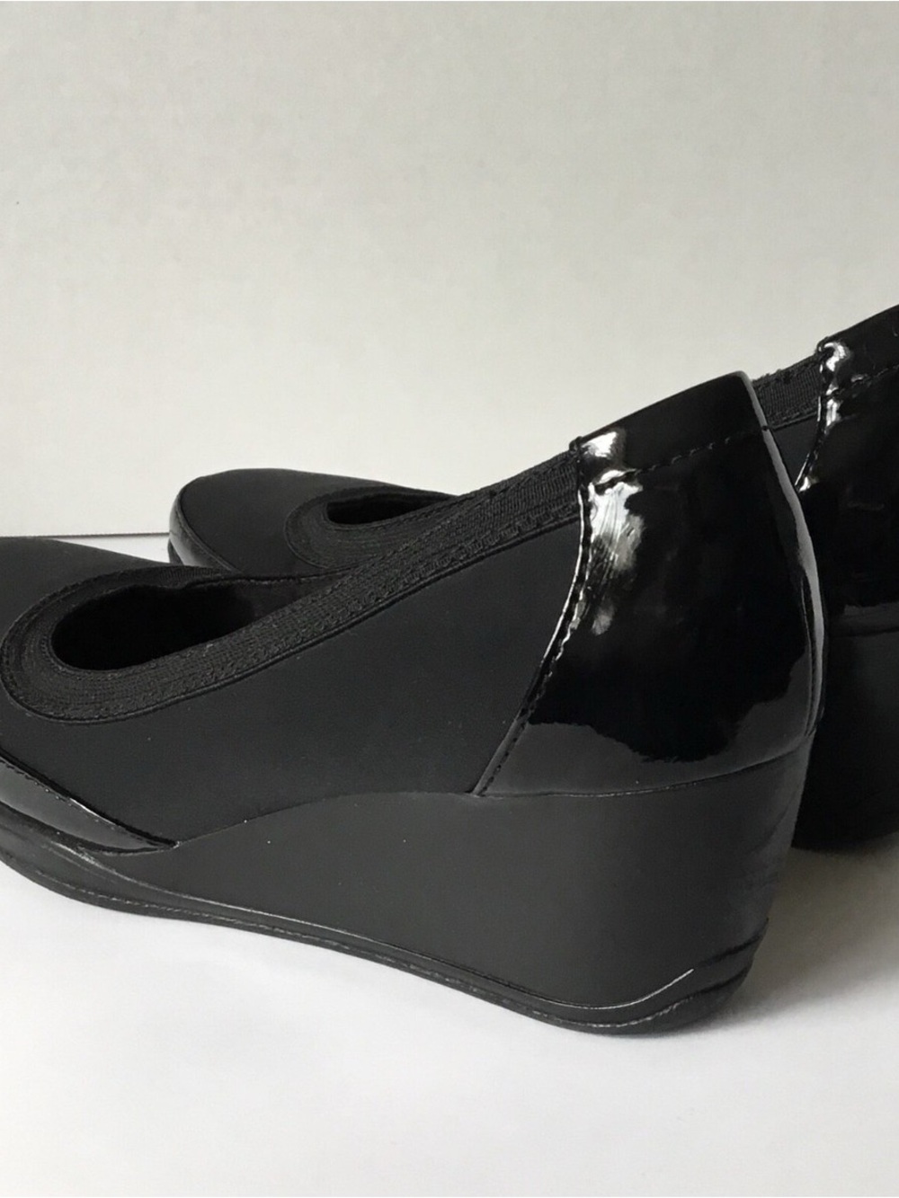 Clarks Black Slip-On Wedge Flats - Picture 5 of 6